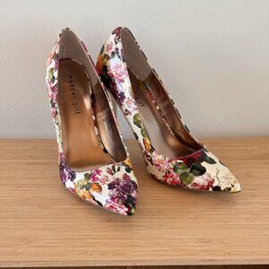 Vintage Madden Girl Stiletto Pumps Women's 8M Multi Floral Pointed Toe Slip On